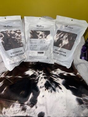 Hofdeco Decorative Pillow Cover - Brown & White Cowhide Print x 4